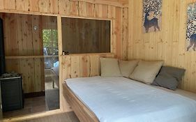 Ferienwohnung am Waldrand mit Sauna
